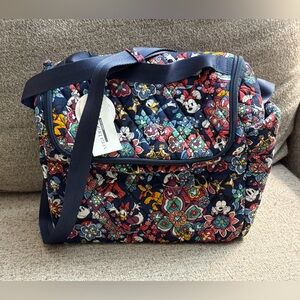 Vera Bradley Disney Mickey And Friends Playful Floral Lunch Crossbody Bag NWT